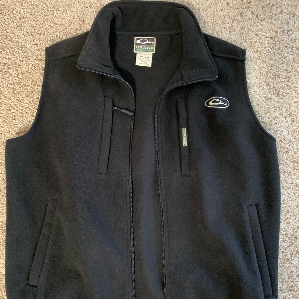 Drake Waterfowl Camp Fleece Vest Magnattach Pocket